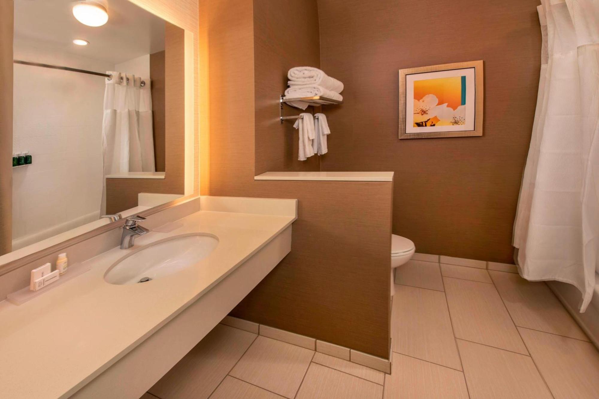 Fairfield Inn & Suites By Marriott Harrisburg International Airport Middletown  Екстериор снимка